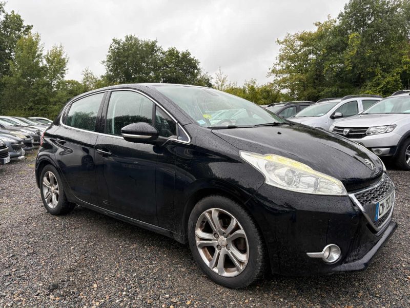  Peugeot 2081.6 e-HDi FAP Féline 5p