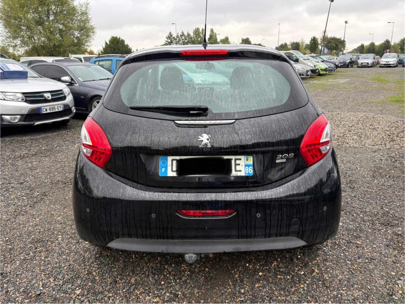  Peugeot 2081.6 e-HDi FAP Féline 5p