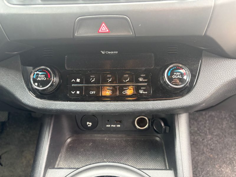 KIA SPORTAGE1.7 CRDi 115 Premium ISG garantie 12 MOIS