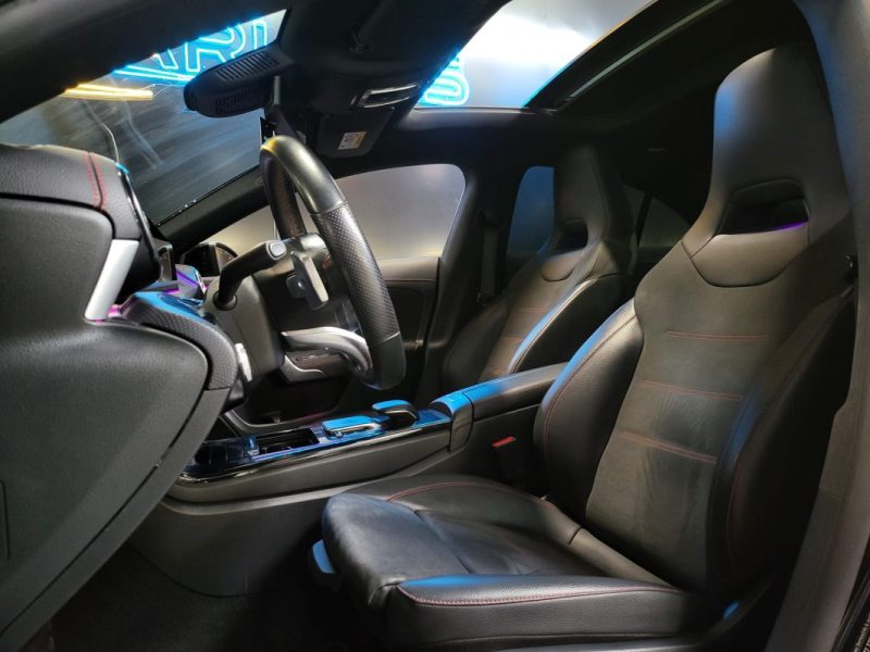 MERCEDES CLASSE CLA 200 163ch AMG LINE / TOIT OUVRANT / SIEGES ELECTRIQUES / FEUX MULTIBEAM / SIEGES