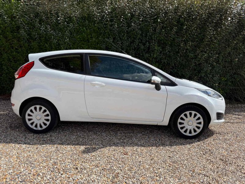 FORD FIESTA 6 2013