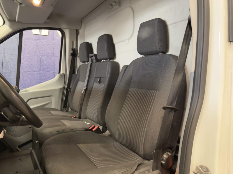 FORD TRANSIT L2H2 2.0 130ch Ambiente 9 158,33HT/10.990TTC ENTRETIEN AVEC FACTURE