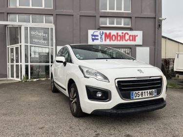 PEUGEOT 3008 2015