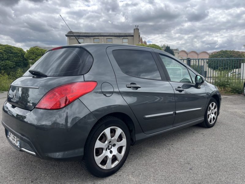 PEUGEOT 308 2012