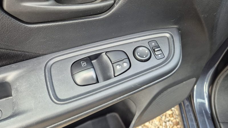 NISSAN MICRA V 1.0 IG 71ch Acenta Visia 2018