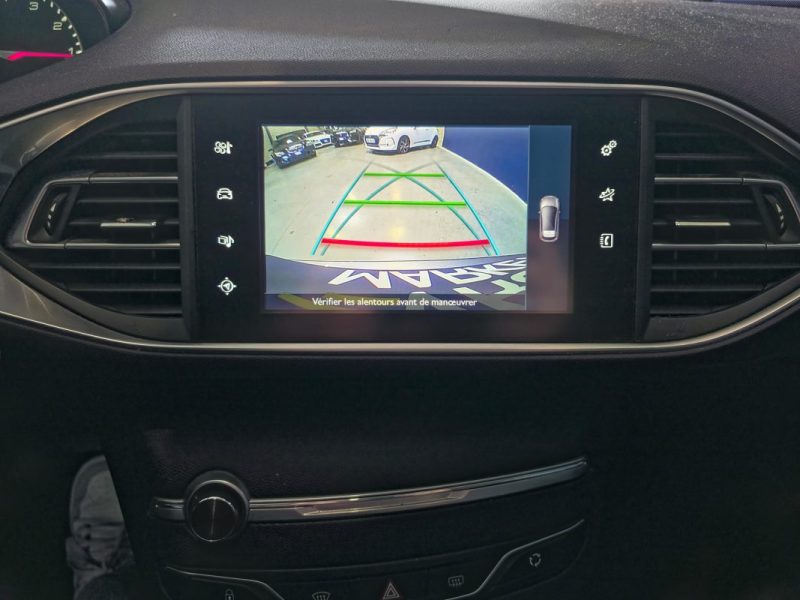 PEUGEOT 308 1.2 PureTech 130ch ALLURE EAT6 - DISTRI OK