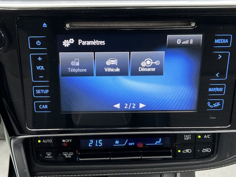 TOYOTA AURIS II PHASE 2 COLLECTION 1.8 HYBRIDE 136 Cv BOITE AUTO ECRAN GPS TACTILE - GARANTIE 1 AN 