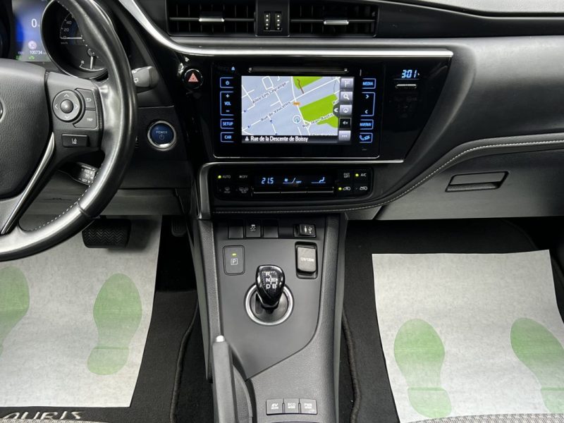 TOYOTA AURIS II PHASE 2 COLLECTION 1.8 HYBRIDE 136 Cv BOITE AUTO ECRAN GPS TACTILE - GARANTIE 1 AN 