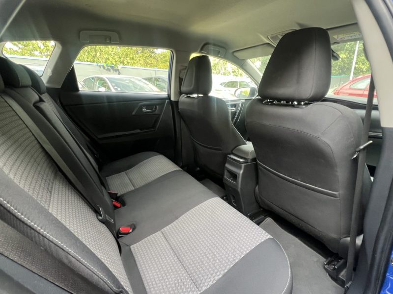 TOYOTA AURIS II PHASE 2 COLLECTION 1.8 HYBRIDE 136 Cv BOITE AUTO ECRAN GPS TACTILE - GARANTIE 1 AN 