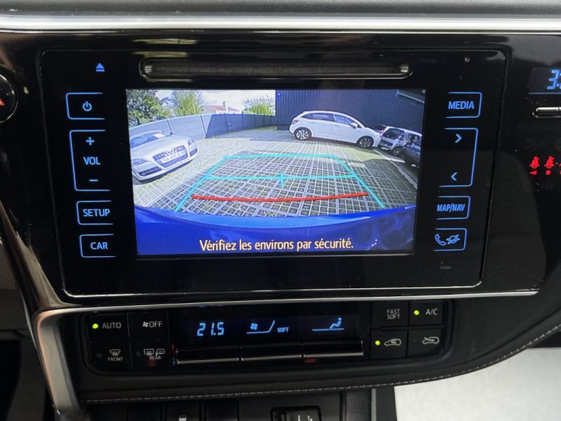 TOYOTA AURIS II PHASE 2 COLLECTION 1.8 HYBRIDE 136 Cv BOITE AUTO ECRAN GPS TACTILE - GARANTIE 1 AN 