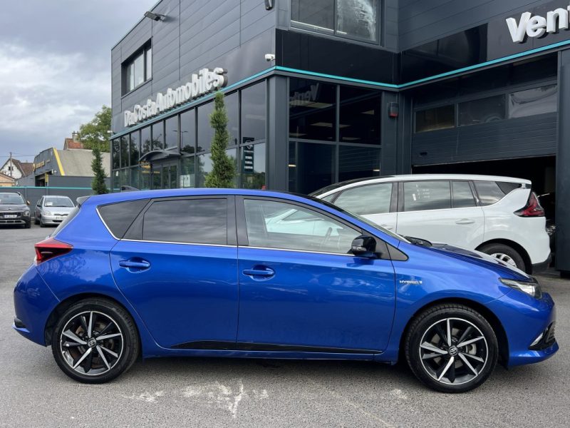TOYOTA AURIS II PHASE 2 COLLECTION 1.8 HYBRIDE 136 Cv BOITE AUTO ECRAN GPS TACTILE - GARANTIE 1 AN 