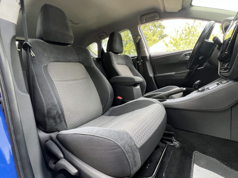 TOYOTA AURIS II PHASE 2 COLLECTION 1.8 HYBRIDE 136 Cv BOITE AUTO ECRAN GPS TACTILE - GARANTIE 1 AN 