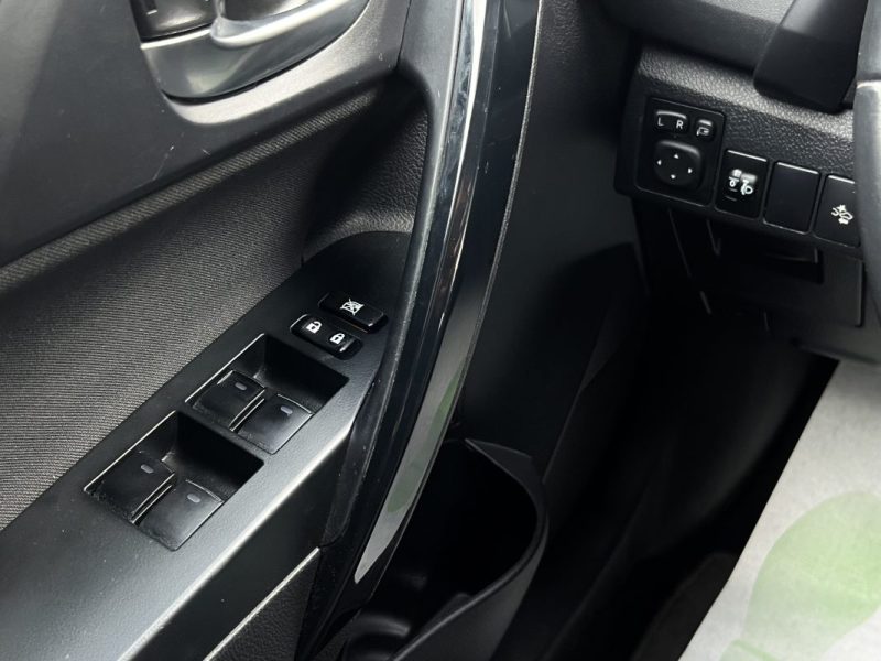 TOYOTA AURIS II PHASE 2 COLLECTION 1.8 HYBRIDE 136 Cv BOITE AUTO ECRAN GPS TACTILE - GARANTIE 1 AN 