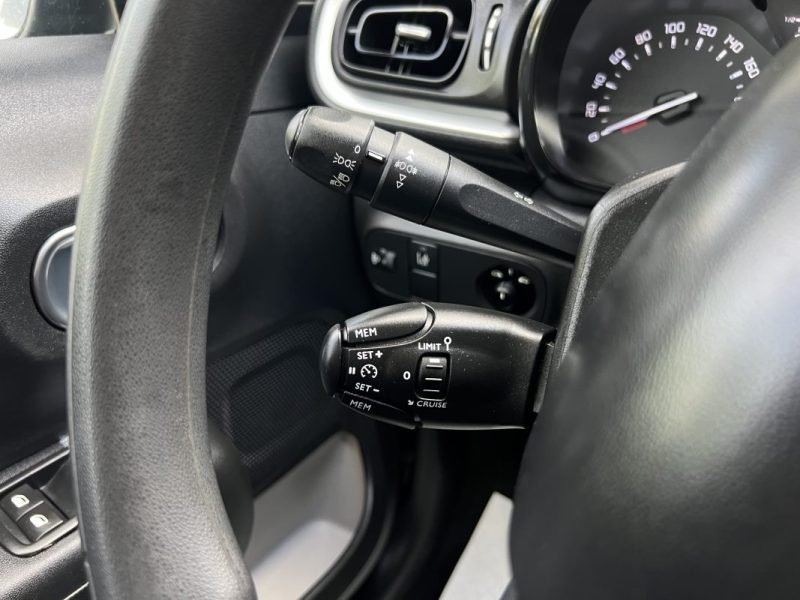 CITROEN C3 III FEEL 1.2 82 Cv APPLE CARPLAY ECRAN TACTILE REGULATEUR CRIT AIR 1 - GARANTIE 1 AN 