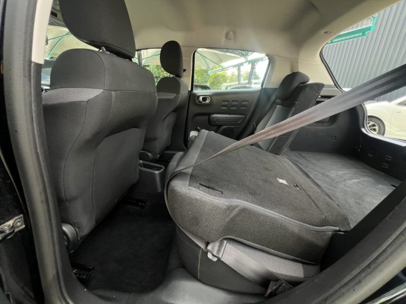 CITROEN C3 III FEEL 1.2 82 Cv APPLE CARPLAY ECRAN TACTILE REGULATEUR CRIT AIR 1 - GARANTIE 1 AN 