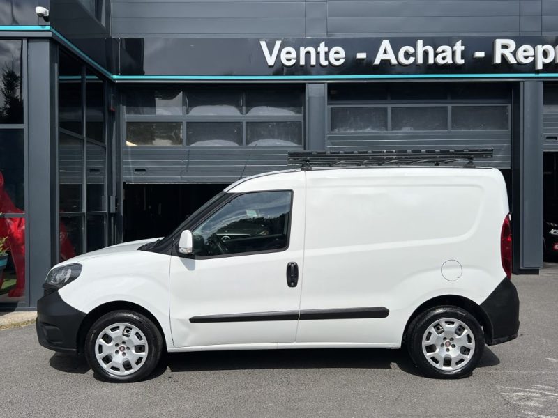 FIAT DOBLO CARGO III PHASE 2 PACK PROFESSIONAL NAV 1.4 95 Cv 3 PLACES / GPS REGULATEUR CLIM CritAir1