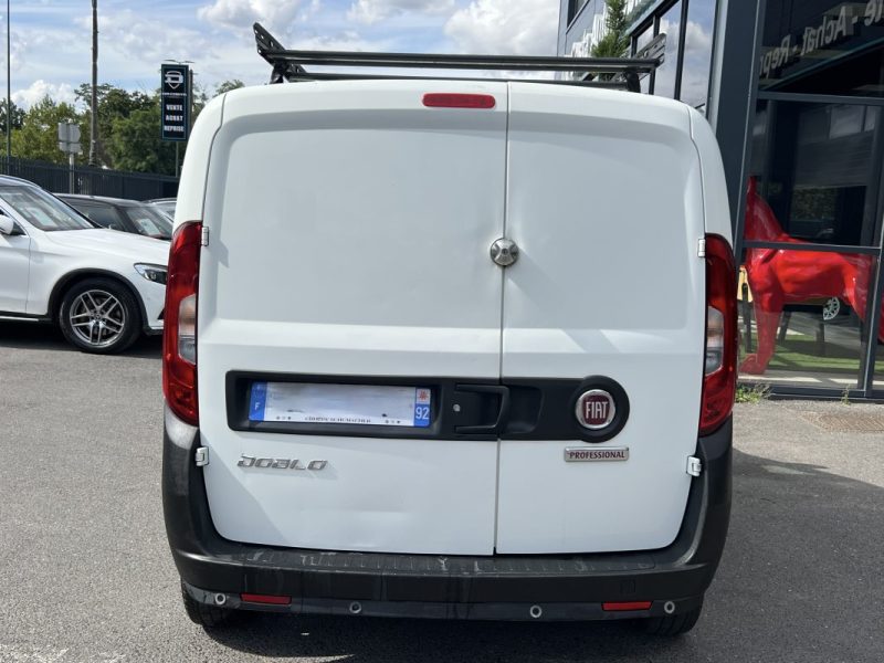 FIAT DOBLO CARGO III PHASE 2 PACK PROFESSIONAL NAV 1.4 95 Cv 3 PLACES / GPS REGULATEUR CLIM CritAir1