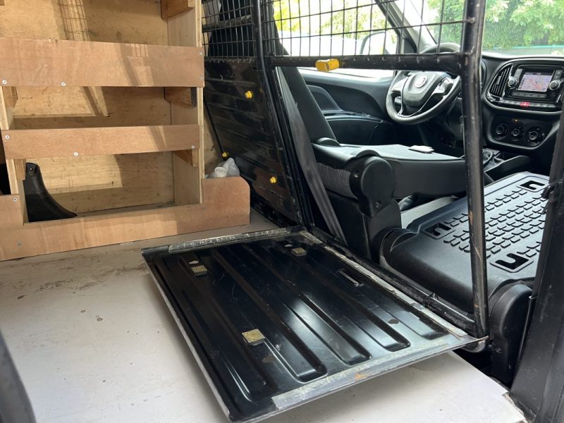 FIAT DOBLO CARGO III PHASE 2 PACK PROFESSIONAL NAV 1.4 95 Cv 3 PLACES / GPS REGULATEUR CLIM CritAir1