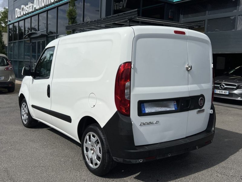 FIAT DOBLO CARGO III PHASE 2 PACK PROFESSIONAL NAV 1.4 95 Cv 3 PLACES / GPS REGULATEUR CLIM CritAir1