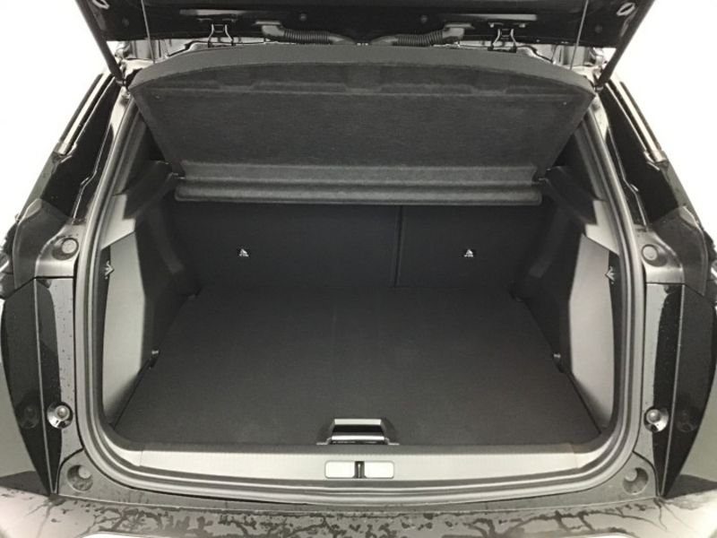 Peugeot 2008 Hybrid 145 e-DCS6 GT