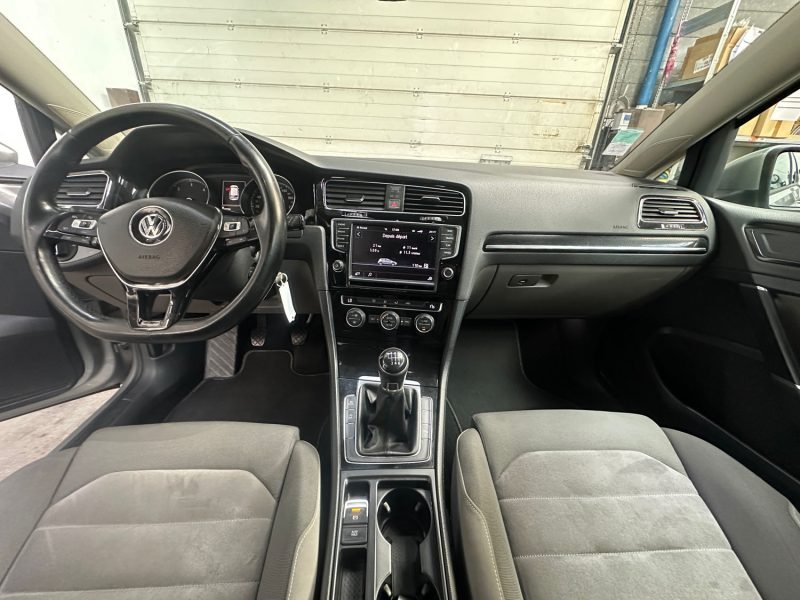 VOLKSWAGEN GOLF 7 2.0 TDI 150ch BlueMotion Technology CARAT