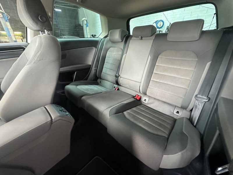 VOLKSWAGEN GOLF 7 2.0 TDI 150ch BlueMotion Technology CARAT