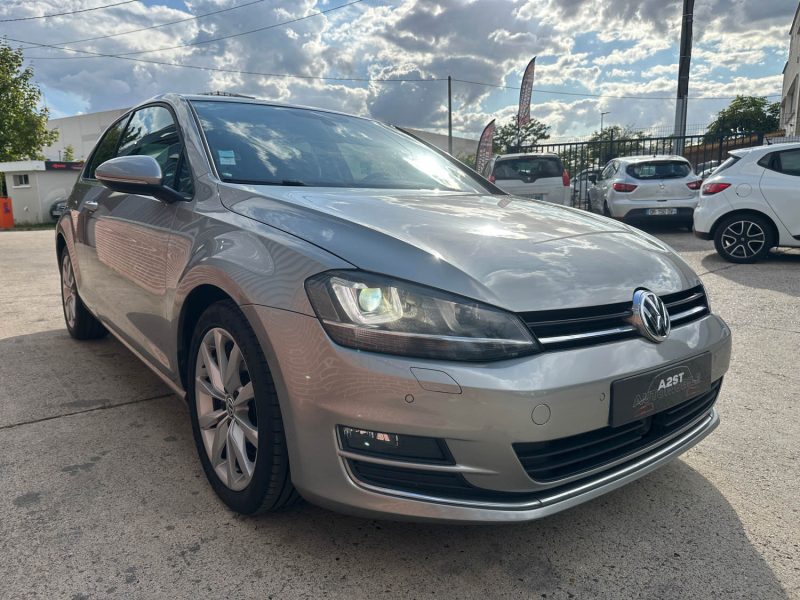 VOLKSWAGEN GOLF 7 2.0 TDI 150ch BlueMotion Technology CARAT