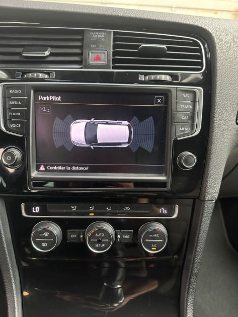 VOLKSWAGEN GOLF 7 2.0 TDI 150ch BlueMotion Technology CARAT