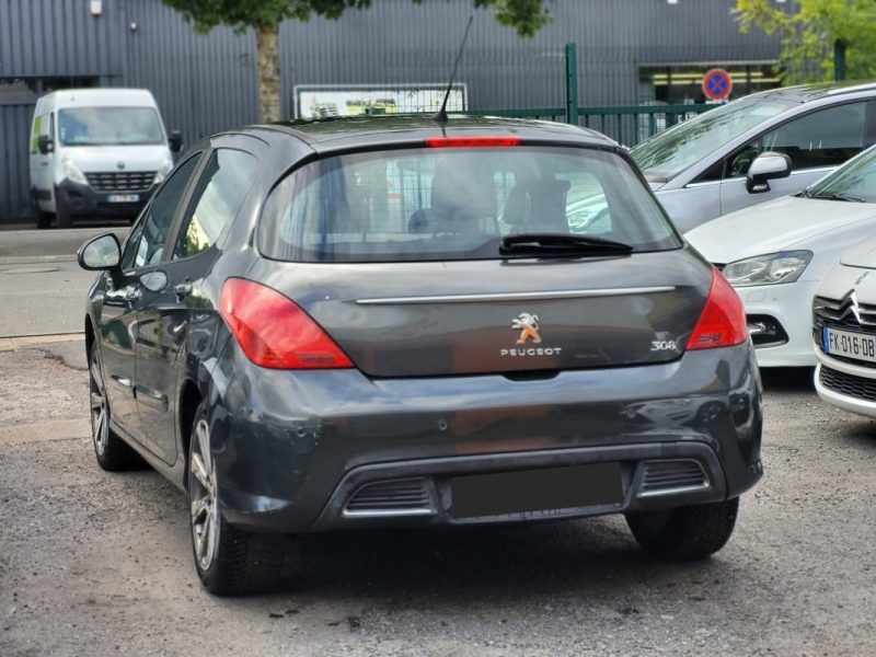 PEUGEOT 308 2.0 HDi 150 cv - GARANTIE 12 mois - Allure