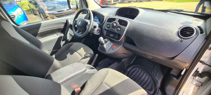 RENAULT Kangoo - 1.5 Blue dCi 95Ch diesel