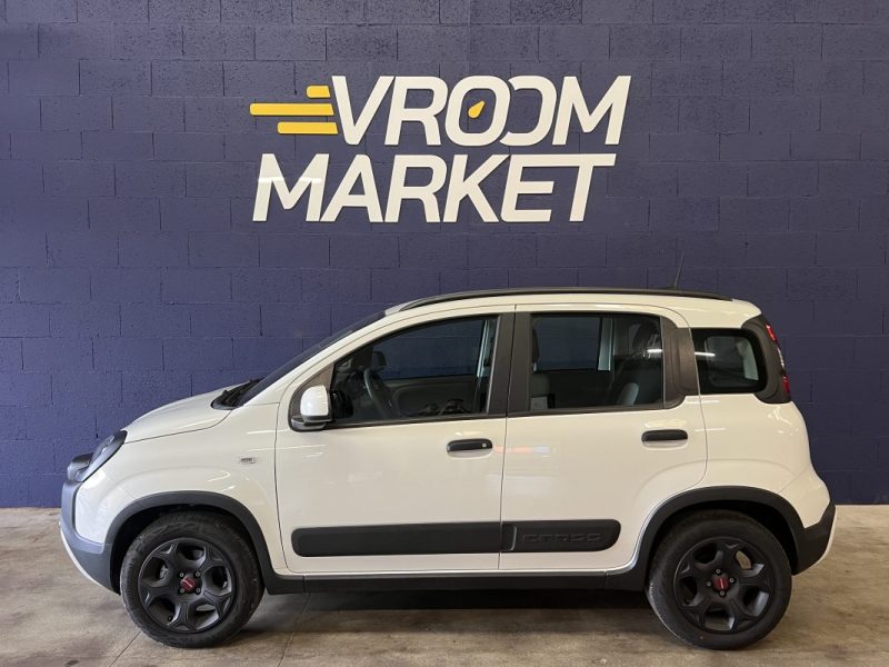 FIAT PANDA CITY CROSS HYBRID 1.0 69CH - GARANTIE CONSTRUCTEUR - 7950KM 