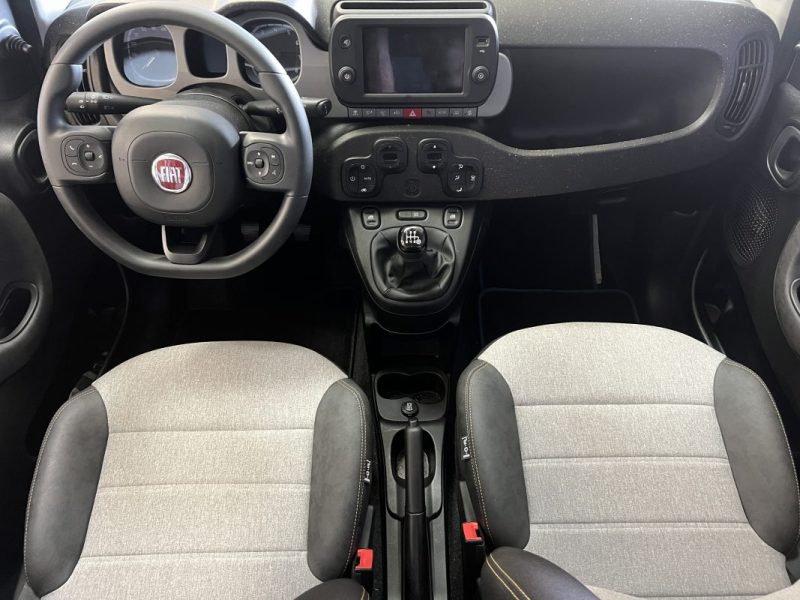 FIAT PANDA CITY CROSS HYBRID 1.0 69CH - GARANTIE CONSTRUCTEUR - 7950KM 
