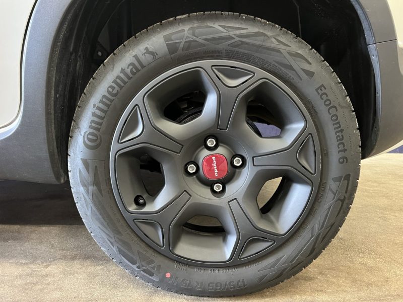 FIAT PANDA CITY CROSS HYBRID 1.0 69CH - GARANTIE CONSTRUCTEUR - 7950KM 