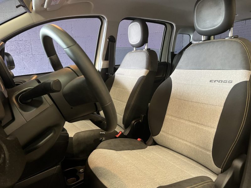 FIAT PANDA CITY CROSS HYBRID 1.0 69CH - GARANTIE CONSTRUCTEUR - 7950KM 