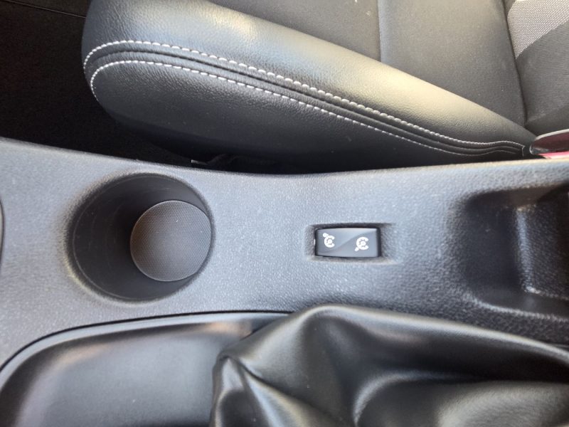 RENAULT MEGANE 3 PHASE 3 1.2TCE 116CV 16V CRIT'AIR 1 2015