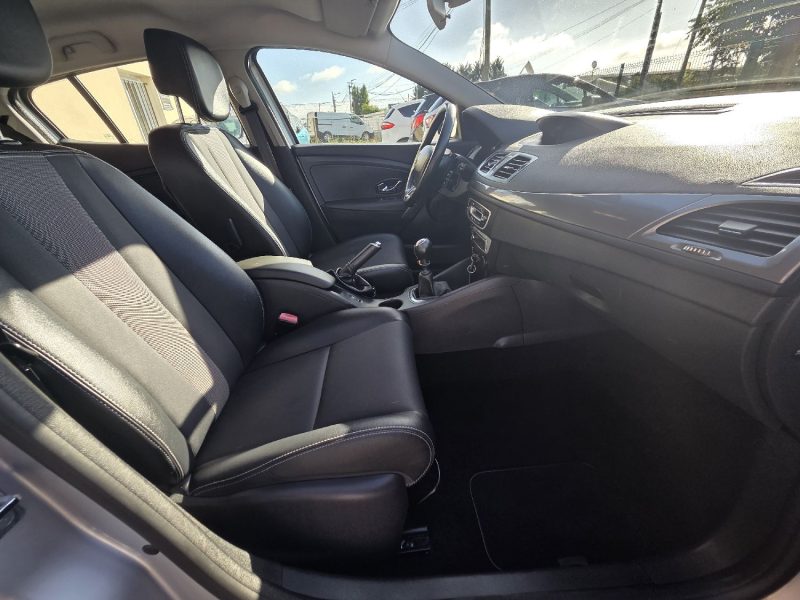 RENAULT MEGANE 3 PHASE 3 1.2TCE 116CV 16V CRIT'AIR 1 2015