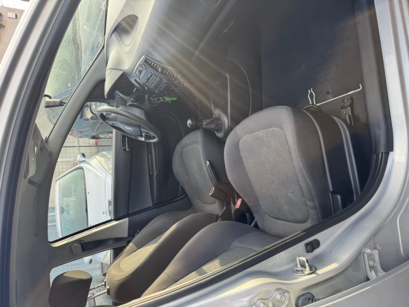 HYUNDAI  I20 1.2I 77CV DISTRIBUTION A CHAINE 