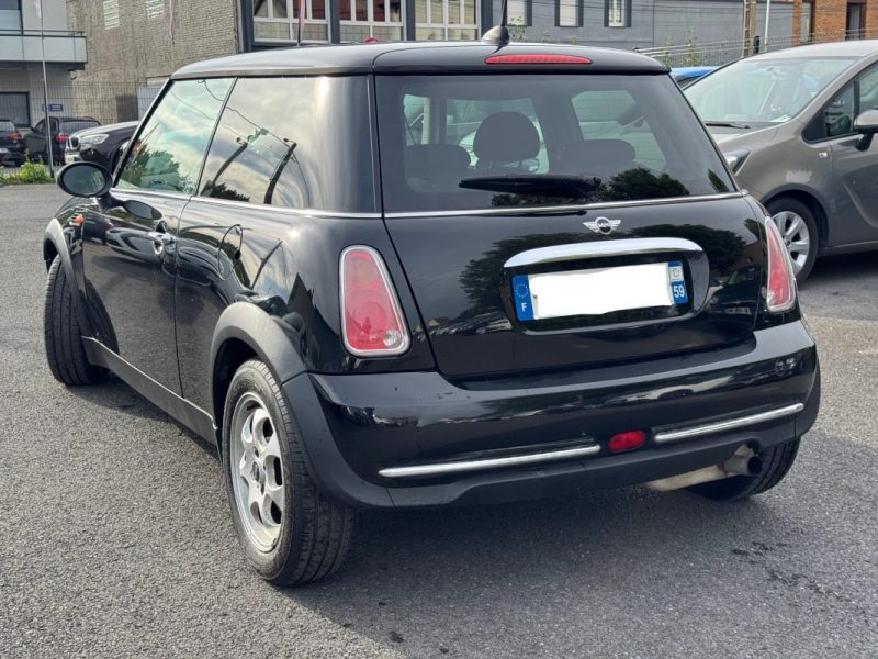 MINI  ONE R50 1.6I 90CV DISTRIBUTION A CHAINE 