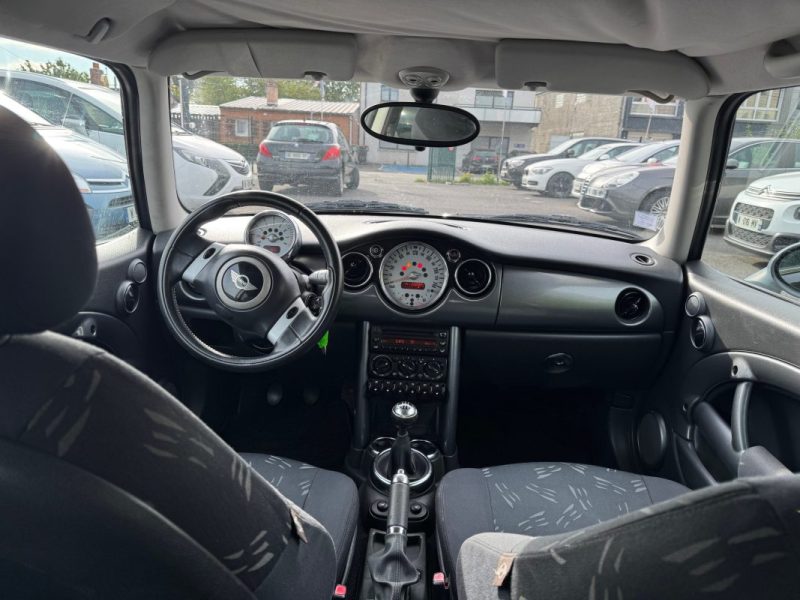 MINI  ONE R50 1.6I 90CV DISTRIBUTION A CHAINE 