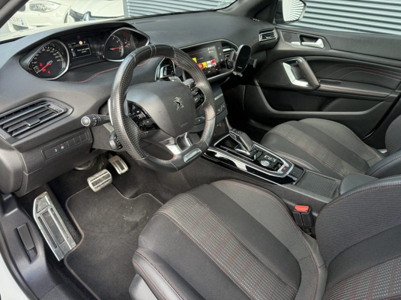  PEUGEOT 308 1.2 PURETECH EAT8 130cv GT LINE  / DISTRIB OK