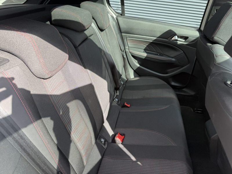  PEUGEOT 308 1.2 PURETECH EAT8 130cv GT LINE  / DISTRIB OK