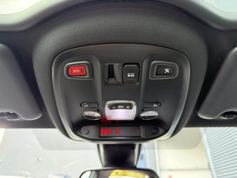  PEUGEOT 308 1.2 PURETECH EAT8 130cv GT LINE  / DISTRIB OK