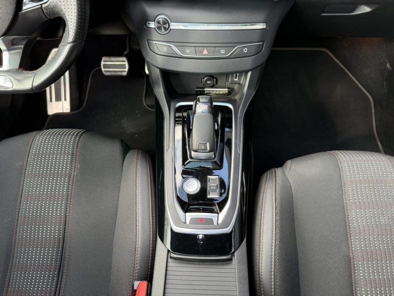  PEUGEOT 308 1.2 PURETECH EAT8 130cv GT LINE  / DISTRIB OK