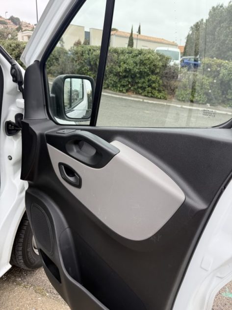 Renault TRAFIC L2H1 1.6 dCi 125CH ENERGY CONFORT 