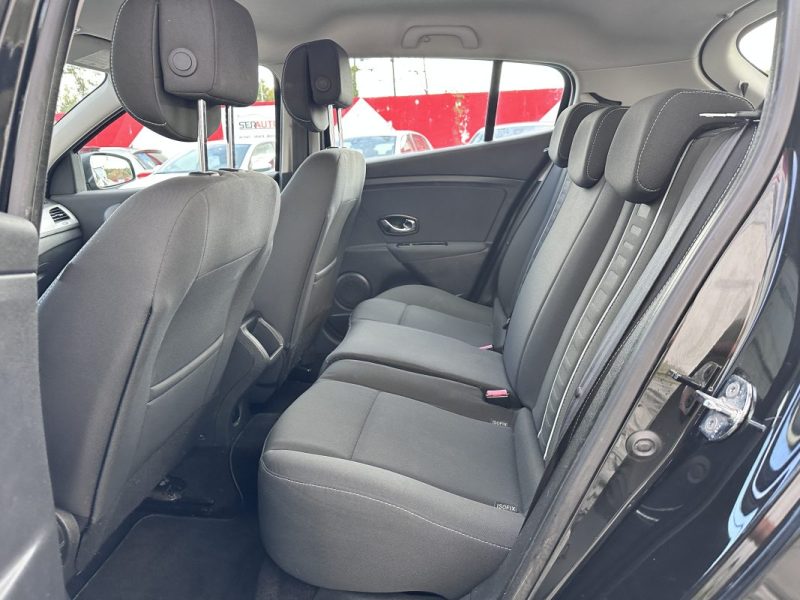 RENAULT MEGANE III 1.5 dCi 110ch FAP Limited eco²