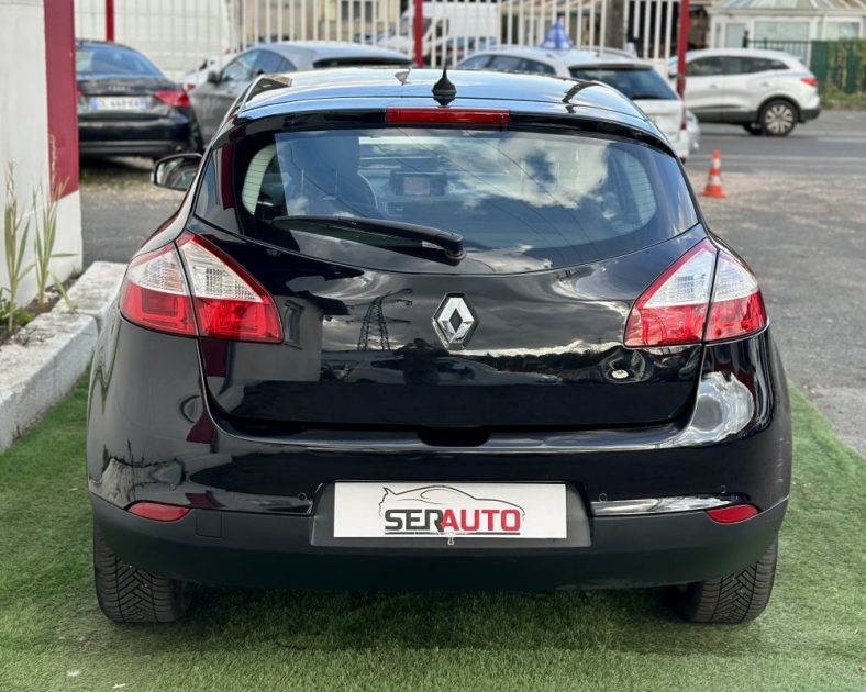 RENAULT MEGANE III 1.5 dCi 110ch FAP Limited eco²