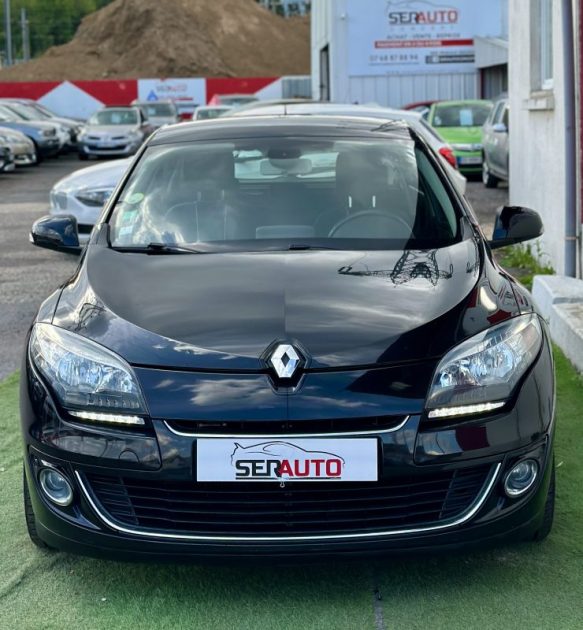 RENAULT MEGANE III 1.5 dCi 110ch FAP Limited eco²