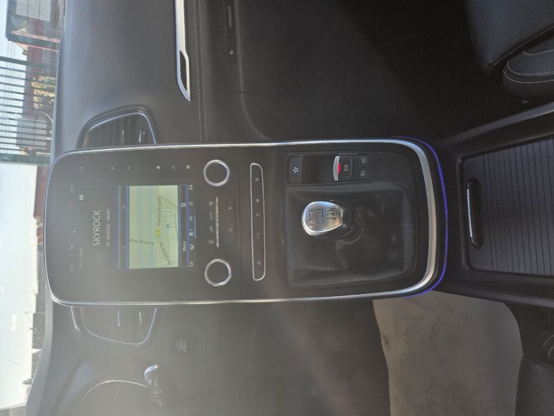 RENAULT SCENIC 4 INTENS 1.2 TCE 130CV CRIT'AIR 1 2016