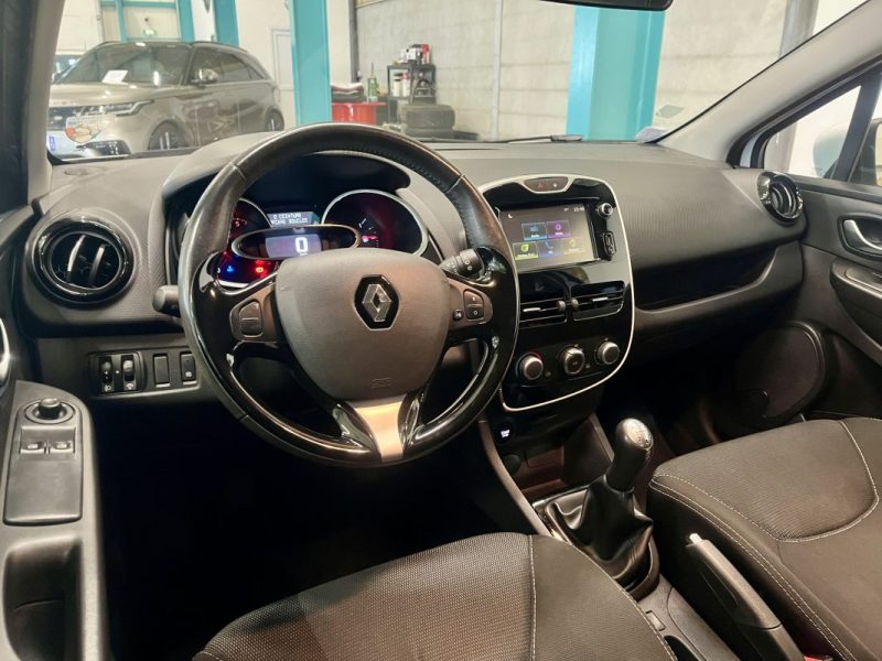 RENAULT CLIO 2016