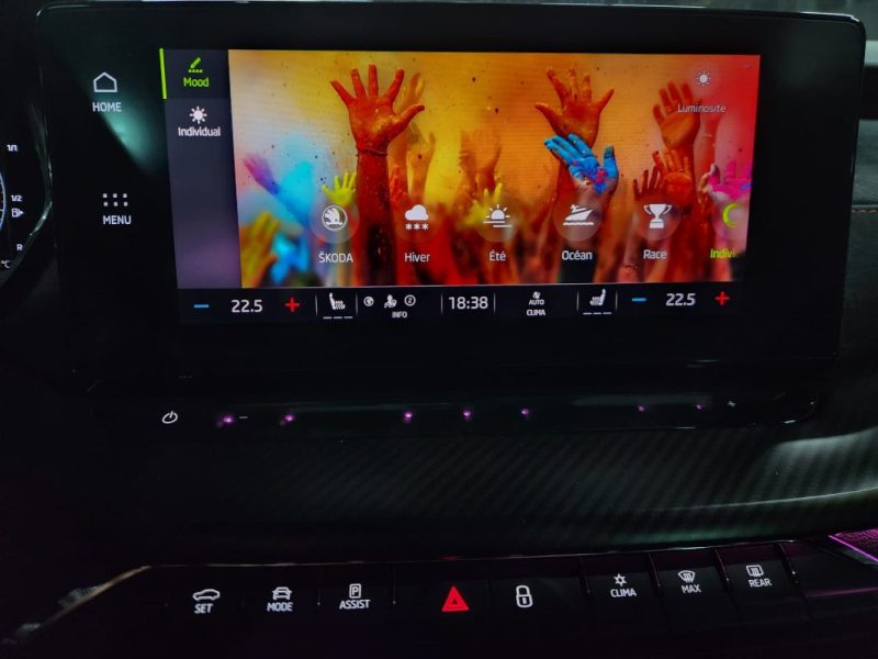 SKODA OCTAVIA Combi RS First Edition 2.0 TSi 245 DSG*VIRTUAL*CAMERA*CANTON*